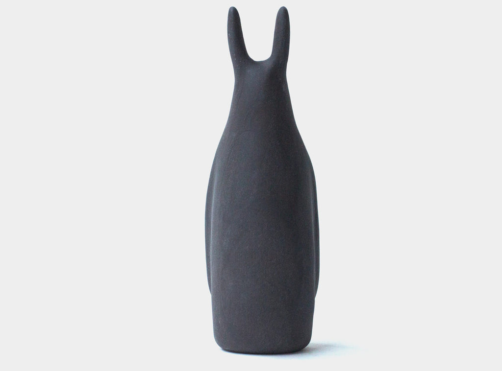 Echo figurine