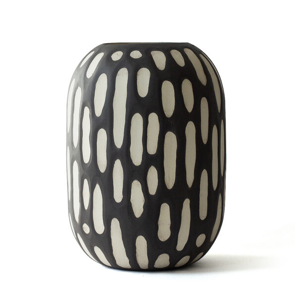 Lato_Liquid_02_1_white_www